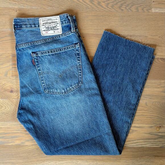 Levi's Denim - Levi’s 502 Wellthread Straight Leg Tapered Jeans Cropped Big E Unisex Size 33x27